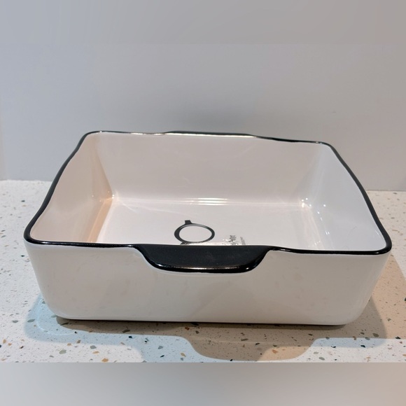 Harry Potter Wizarding World Casserole Baking Dish by Rae Dunn Pottery - Picture 5 of 9